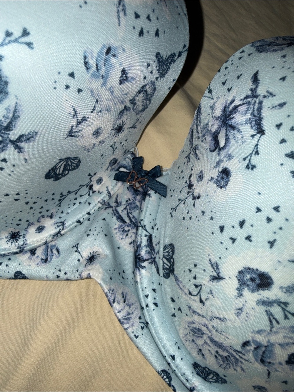 Victoria's Secret Light Blue Floral Underwire Bra with Navy Bow